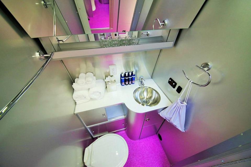 Metro Hotel 페탈루마 외부 사진